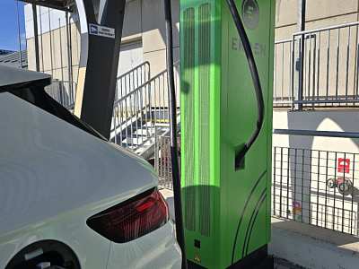 Адаптер CCS2 – GB/T прошел успешные испытания в Европе: гарантия зарядки на большинстве станций и регулярное обновление ПО